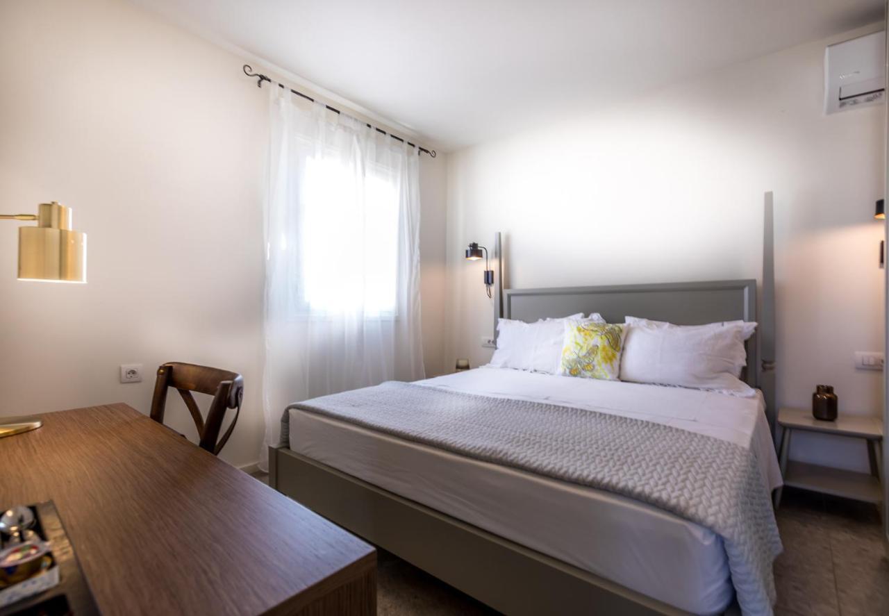 Lemon Tree House Aparthotel Kárpathos Eksteriør bilde